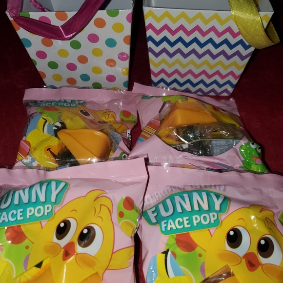 Easter Decorations - Picture 9 of 16